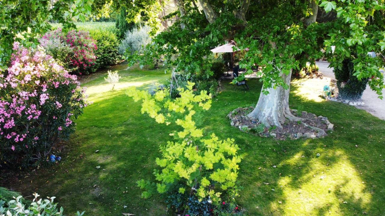 Mas du Clos de l'Escarrat Jonquieres  Extérieur photo