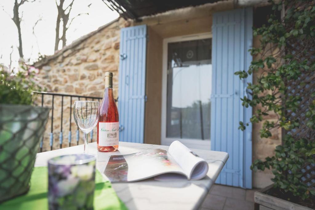 Mas du Clos de l'Escarrat Jonquieres  Extérieur photo