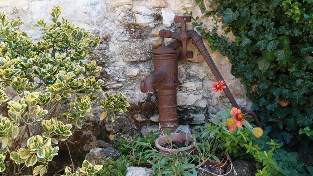 Mas du Clos de l'Escarrat Jonquieres  Extérieur photo